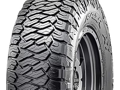 New 265/70 17 Maxxis Razr A/T Tire