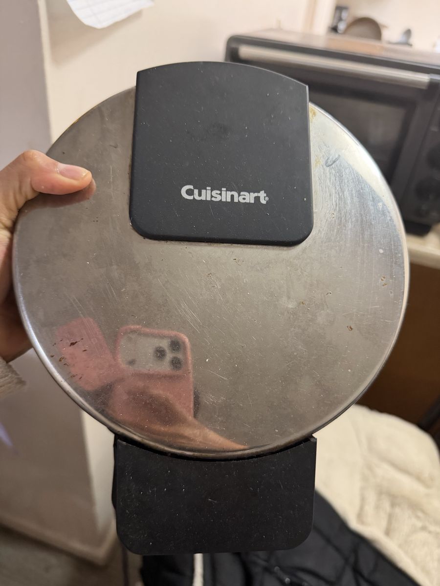 Waffle maker