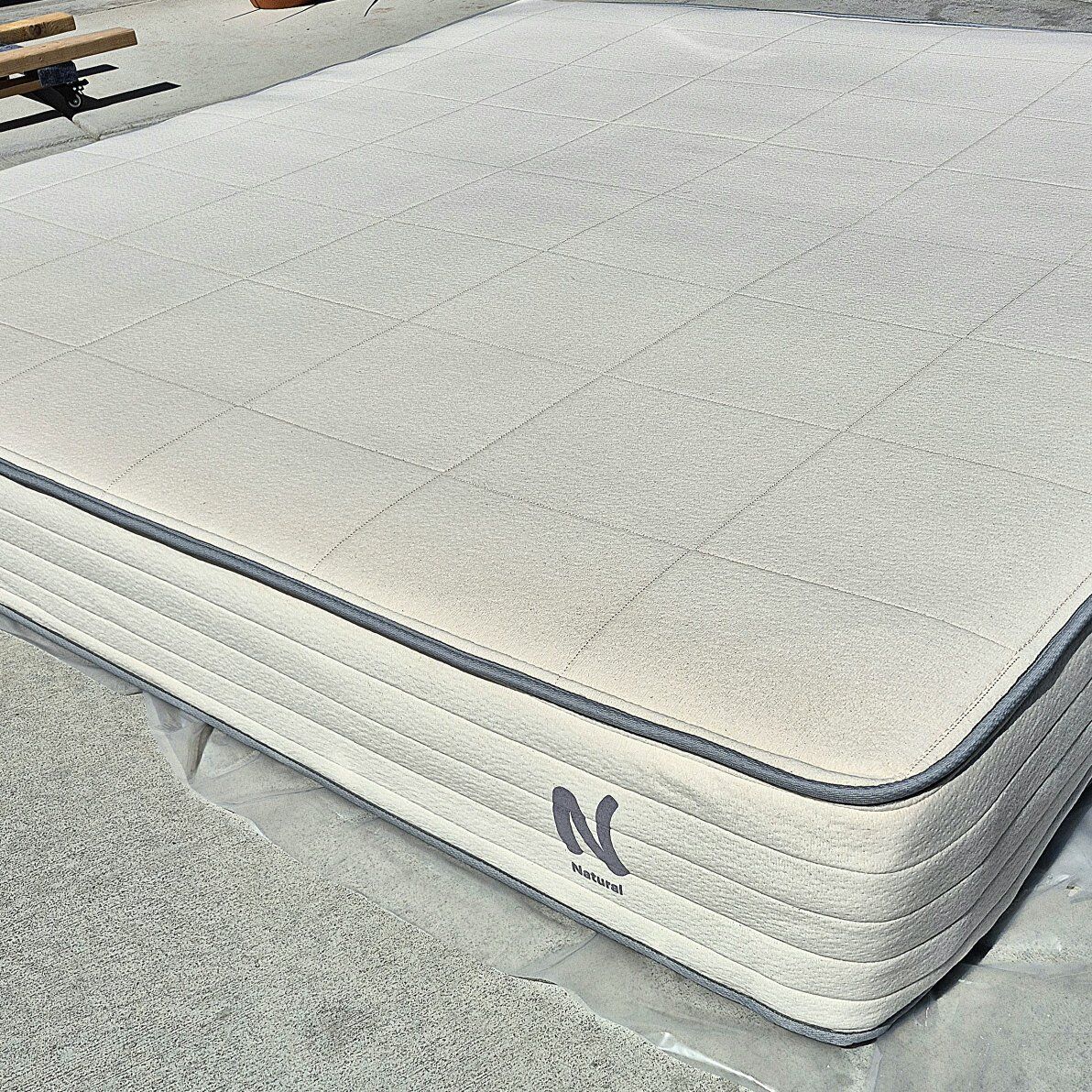 Natural 11'', King, Like New, Perfect Condition