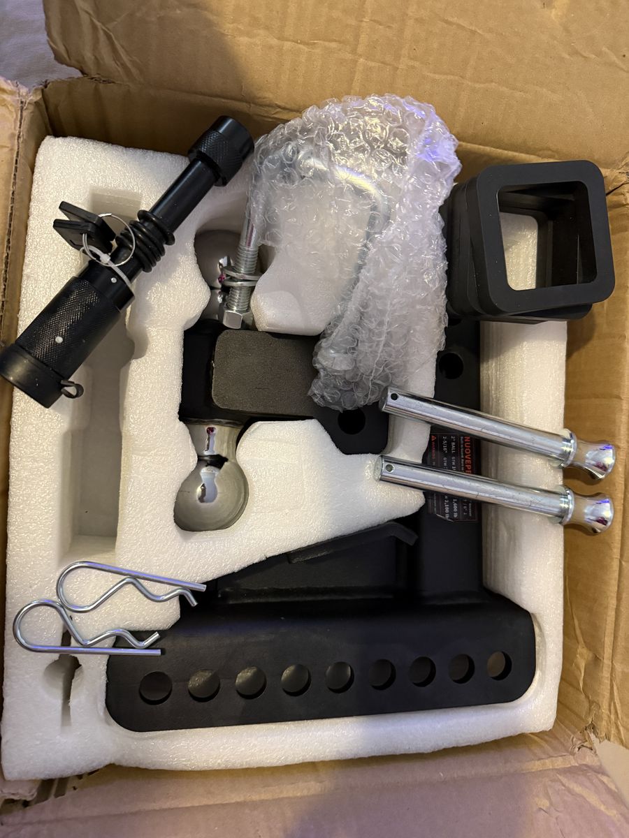 Drop hitch with 8” travel 2” and 2 5/8 “ reversible