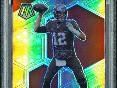 2021 Panini Mosaic Tom Brady Honeycomb #201 PSA 9 Mint Tampa Bay Buccaneers