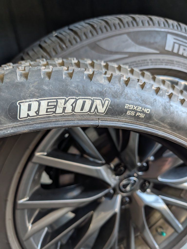 Maxxis Recon Tires, 29" (pair)