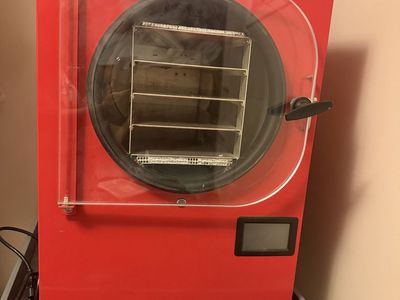 Harvest Right Medium Freeze Dryer with Vacuum Pump - Red
