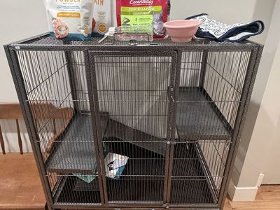 Small animal cage and chinchilla accessories