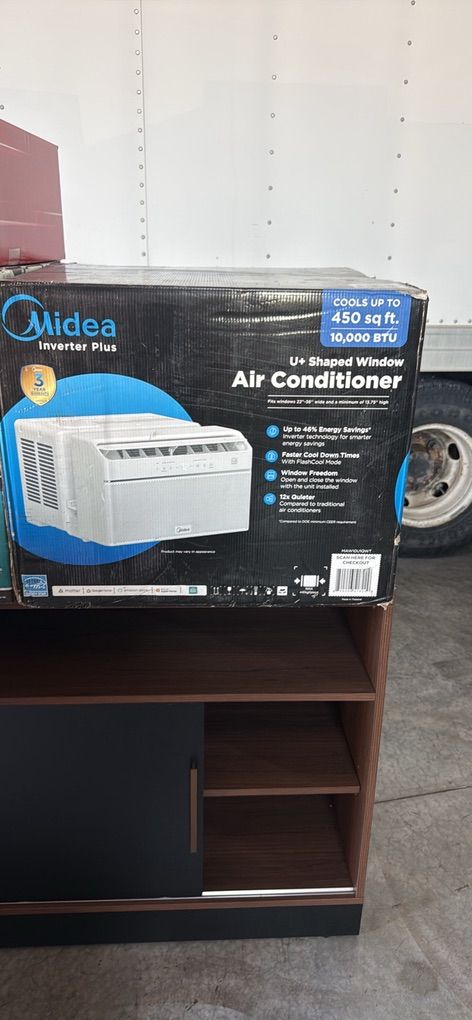 Air Conditioner 10,000 Btu See Pictures