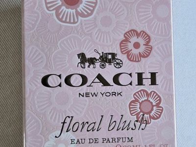 AUTHENTIC Coach Floral Blush