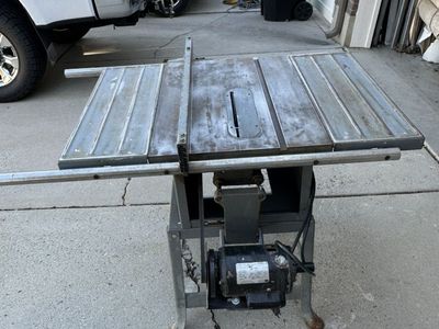 TABLE SAW