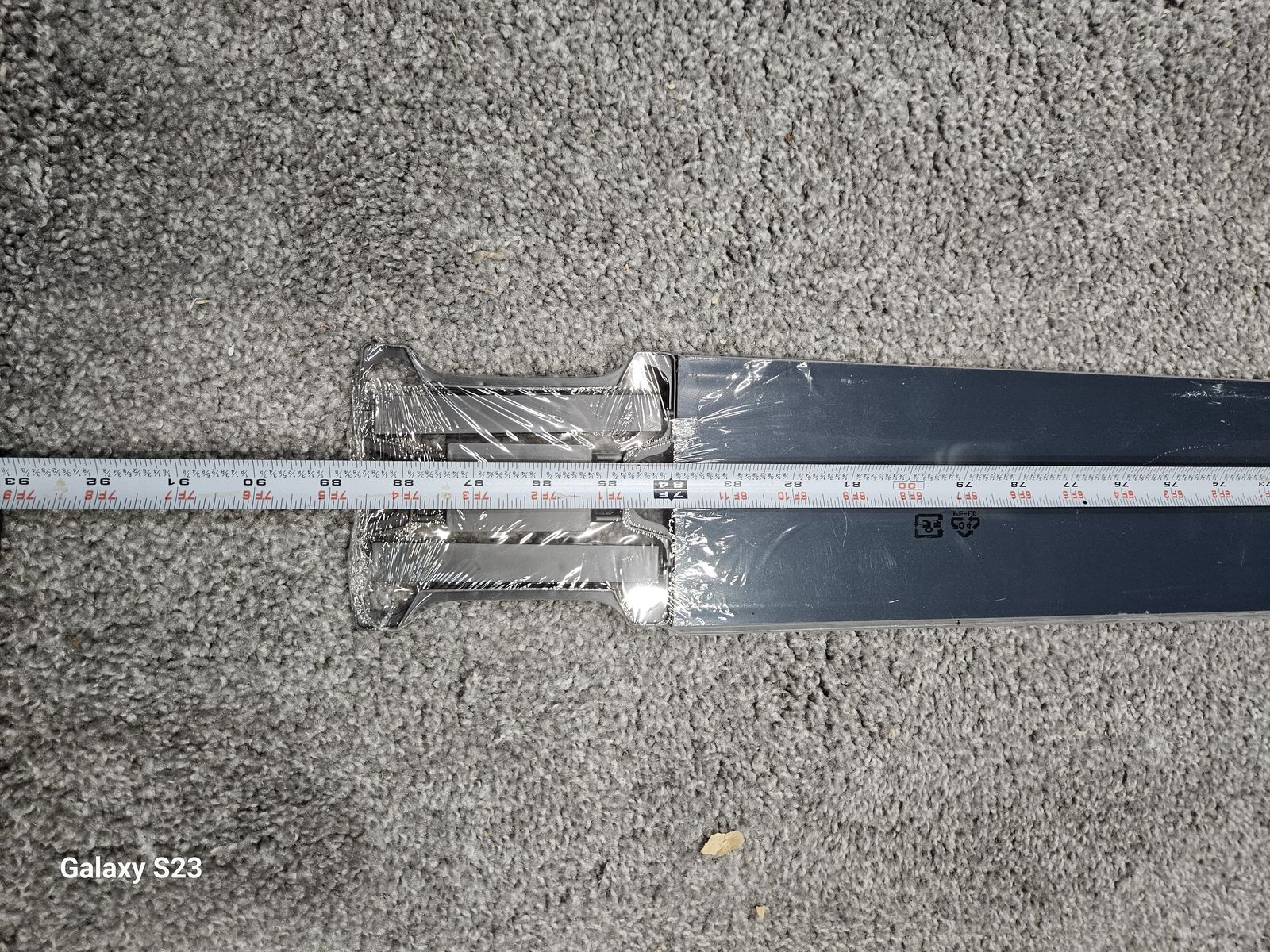 Main image 3