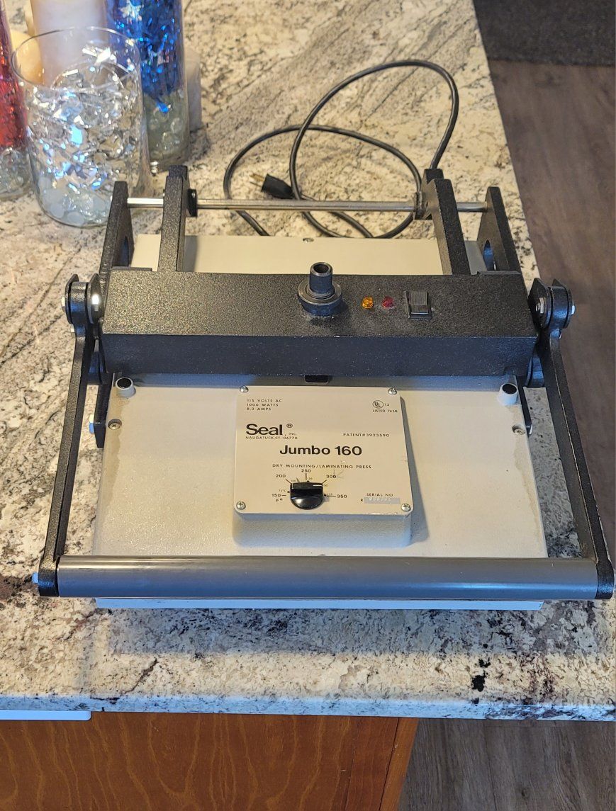 Main image 3