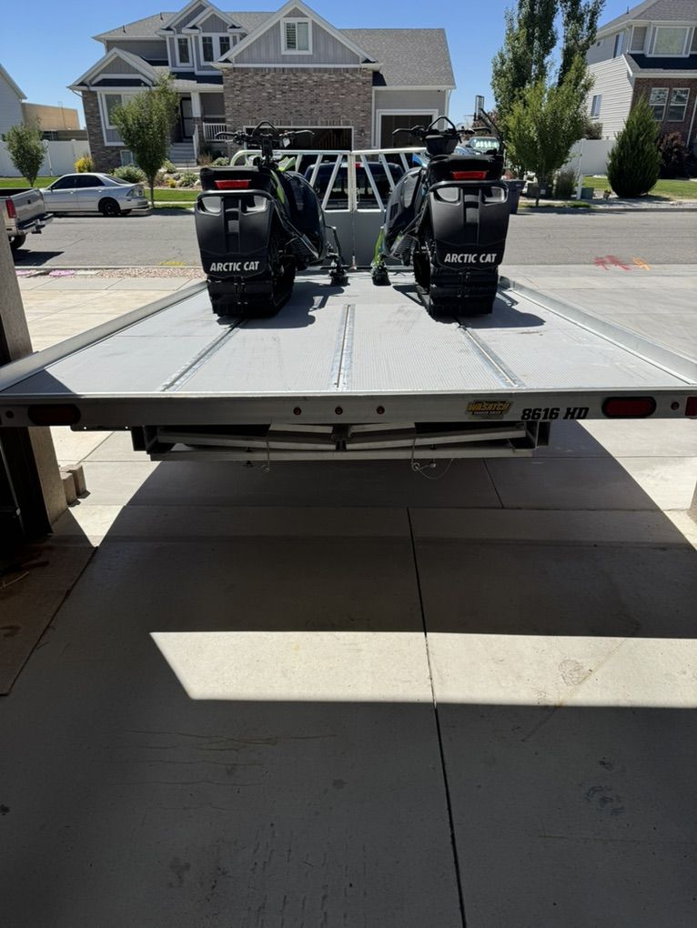 2025 Aluma 8616 HD