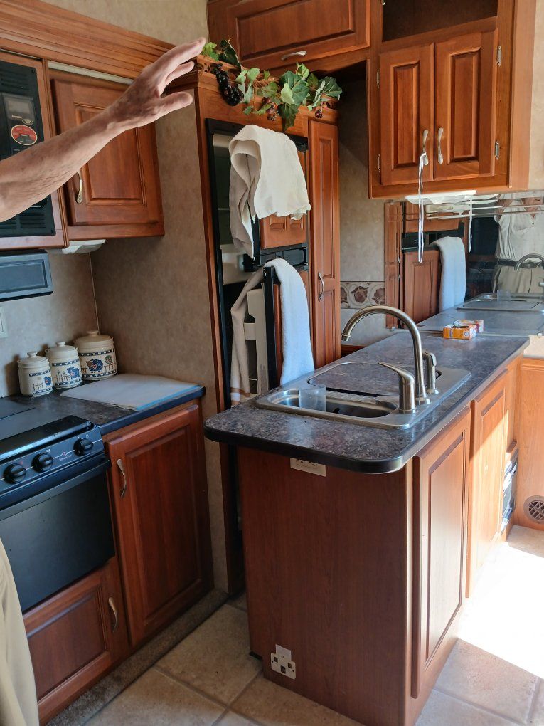 Main image 4