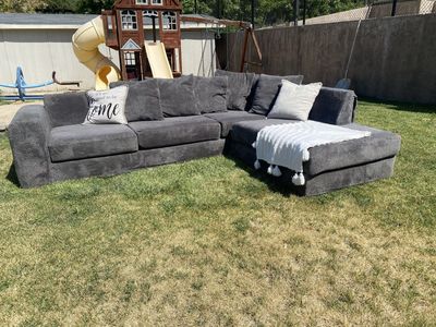 FREE DELIVERY Big soft grey couch