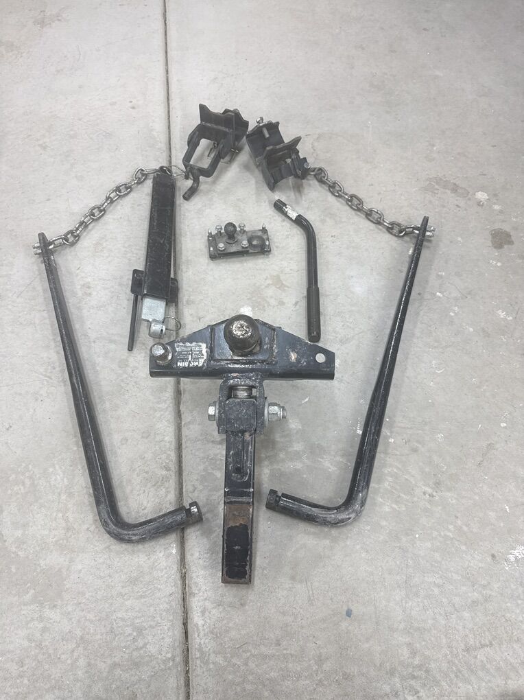 Robin Inc Load Distributing Hitch