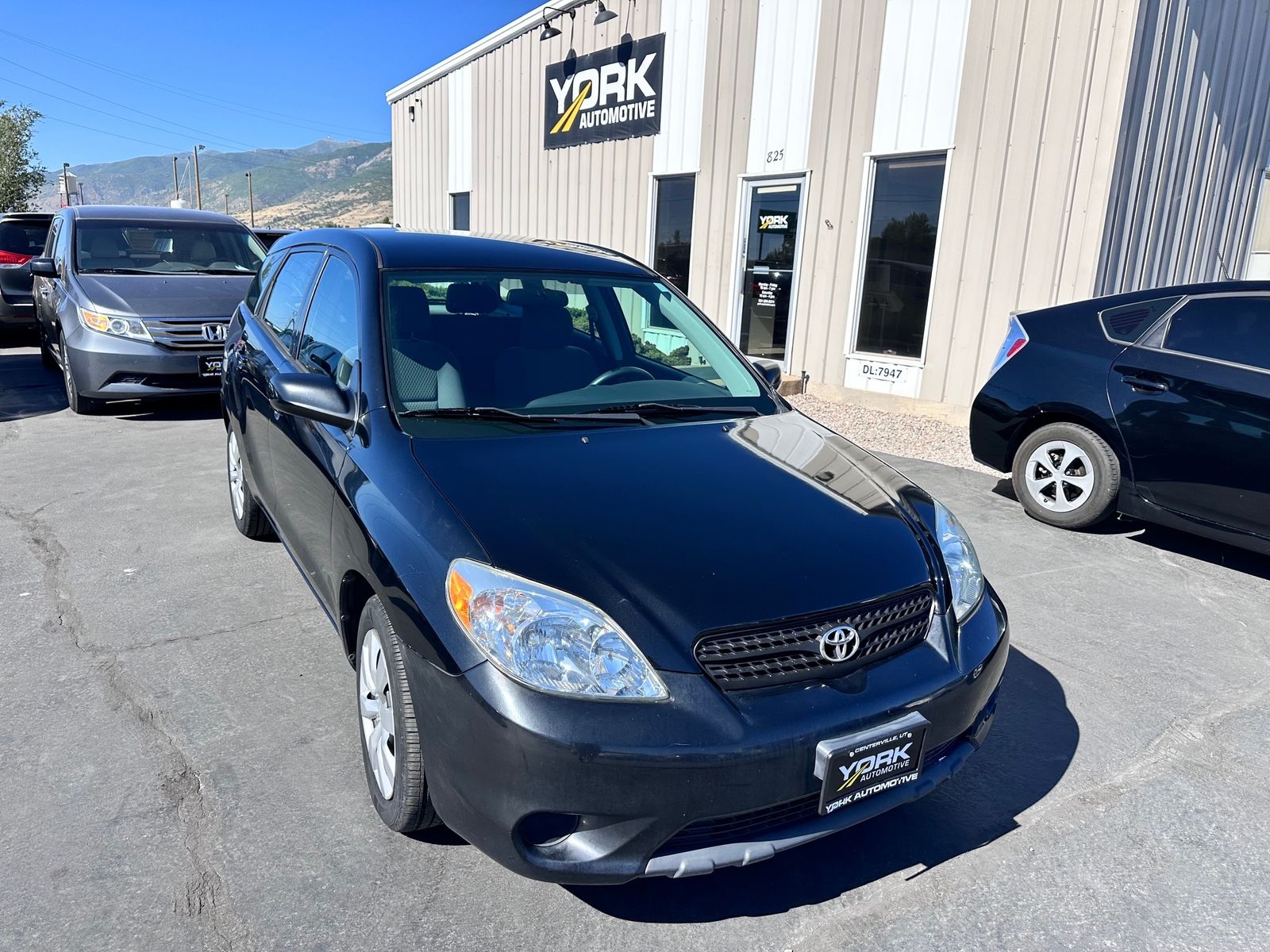 2005 Toyota Matrix Base