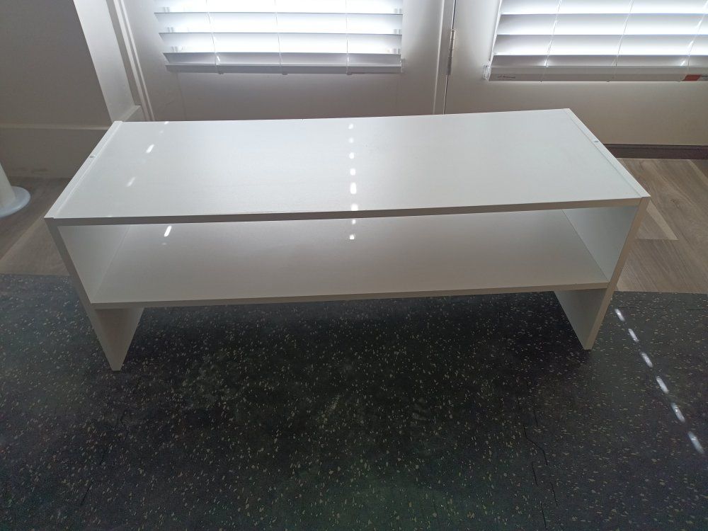 White TV Stand - Modern Rectangular Design with Storage Shelf