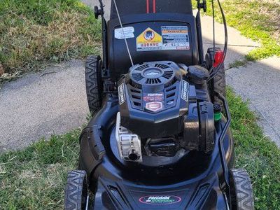 craftsman lawn mower self propelled good working conditions
.