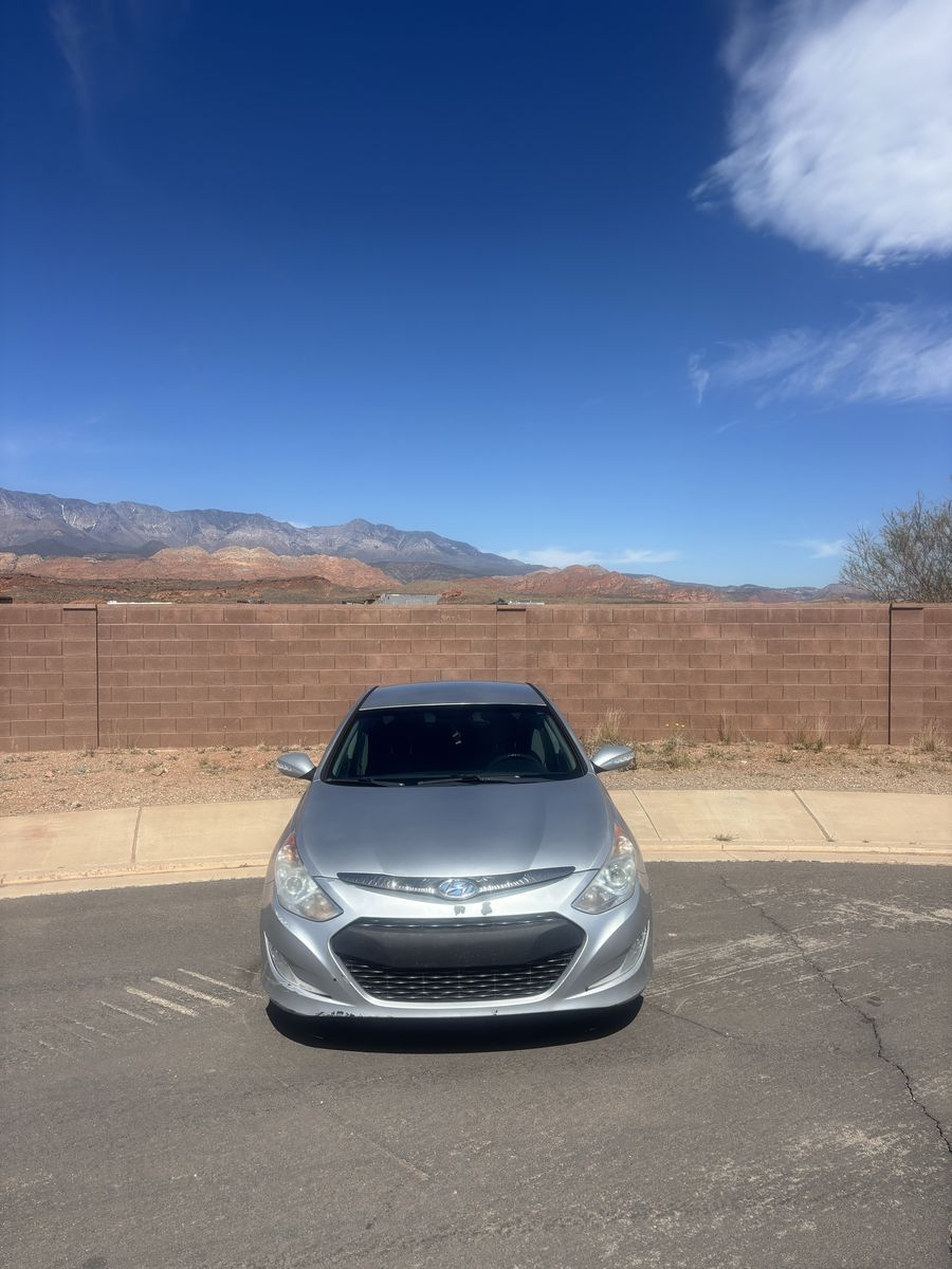 2011 HYUNDAI SONATA Blue