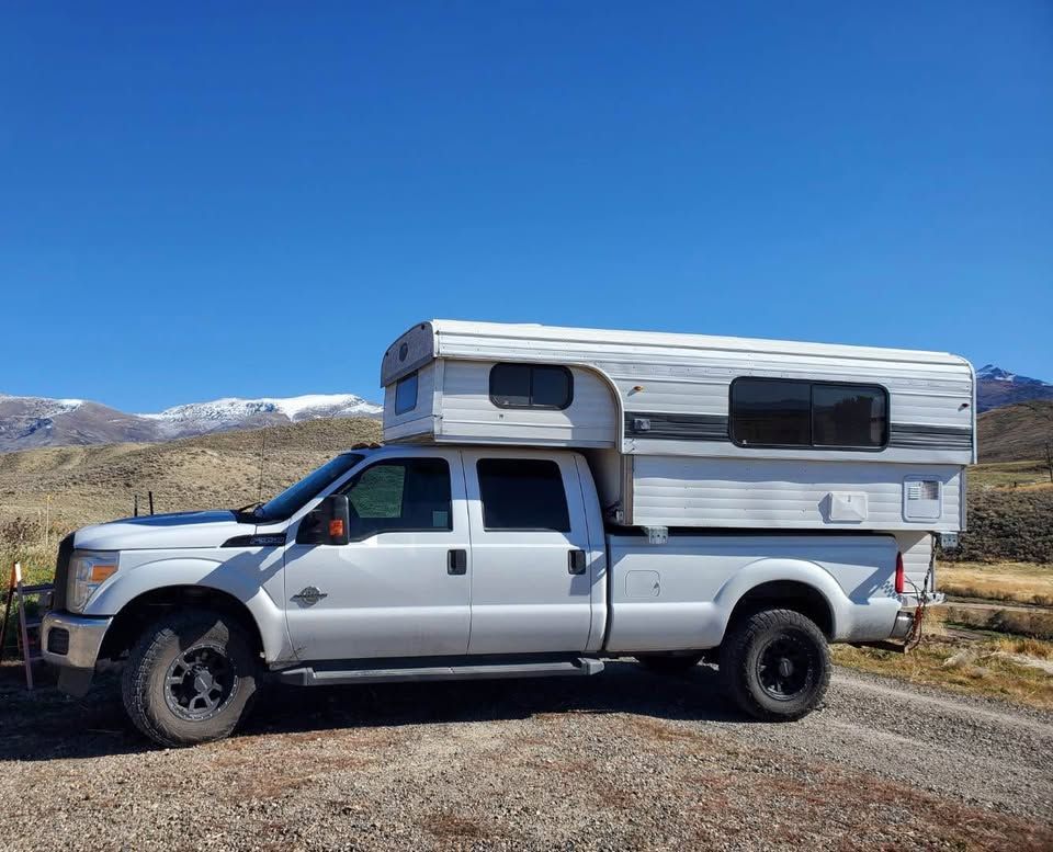 2011 Alaskan Camper – Fully Equipped & Ready