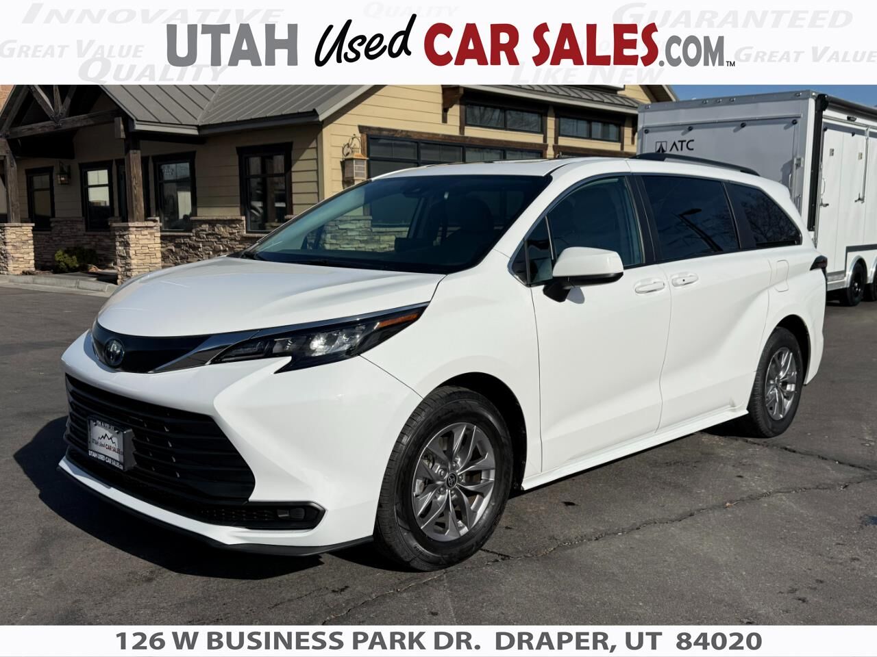 2024 Toyota Sienna LE