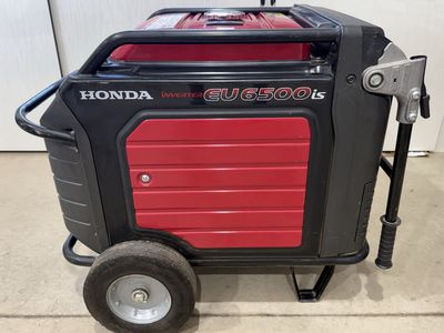 Honda EU6500is Inverter Generator - Low Hours, New Battery, Serviced
