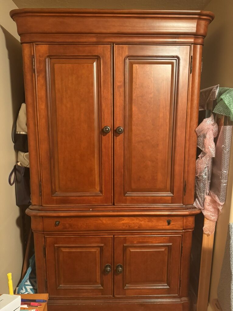 Armoire