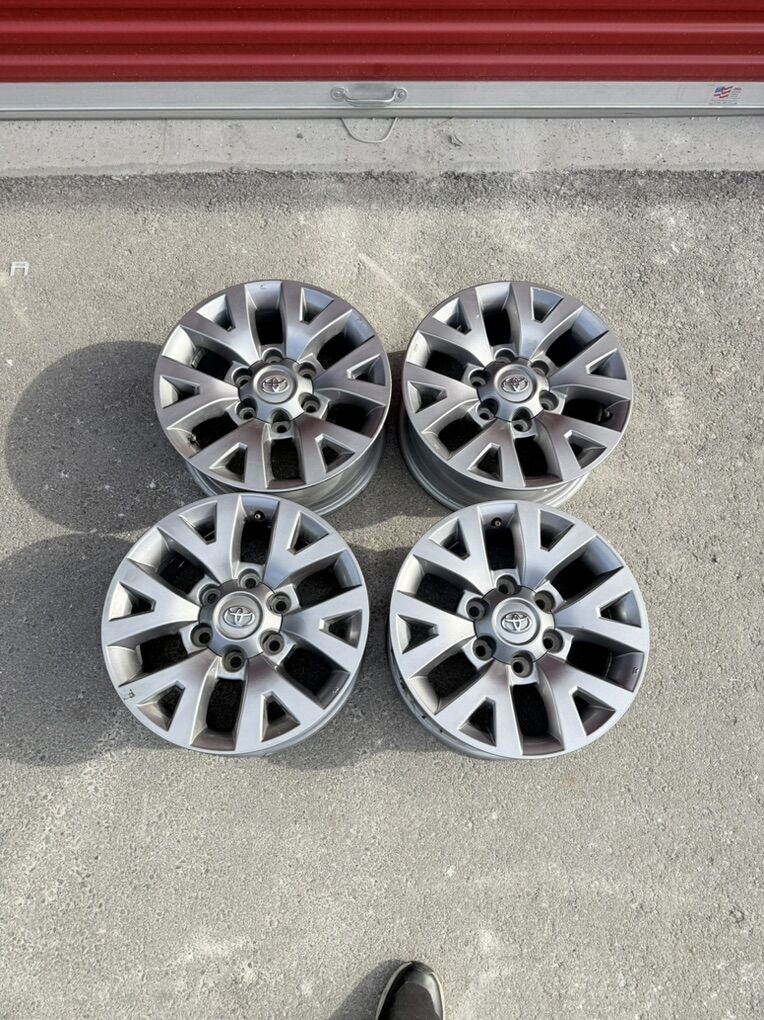 Toyota Tacoma Rims 16” Like new
