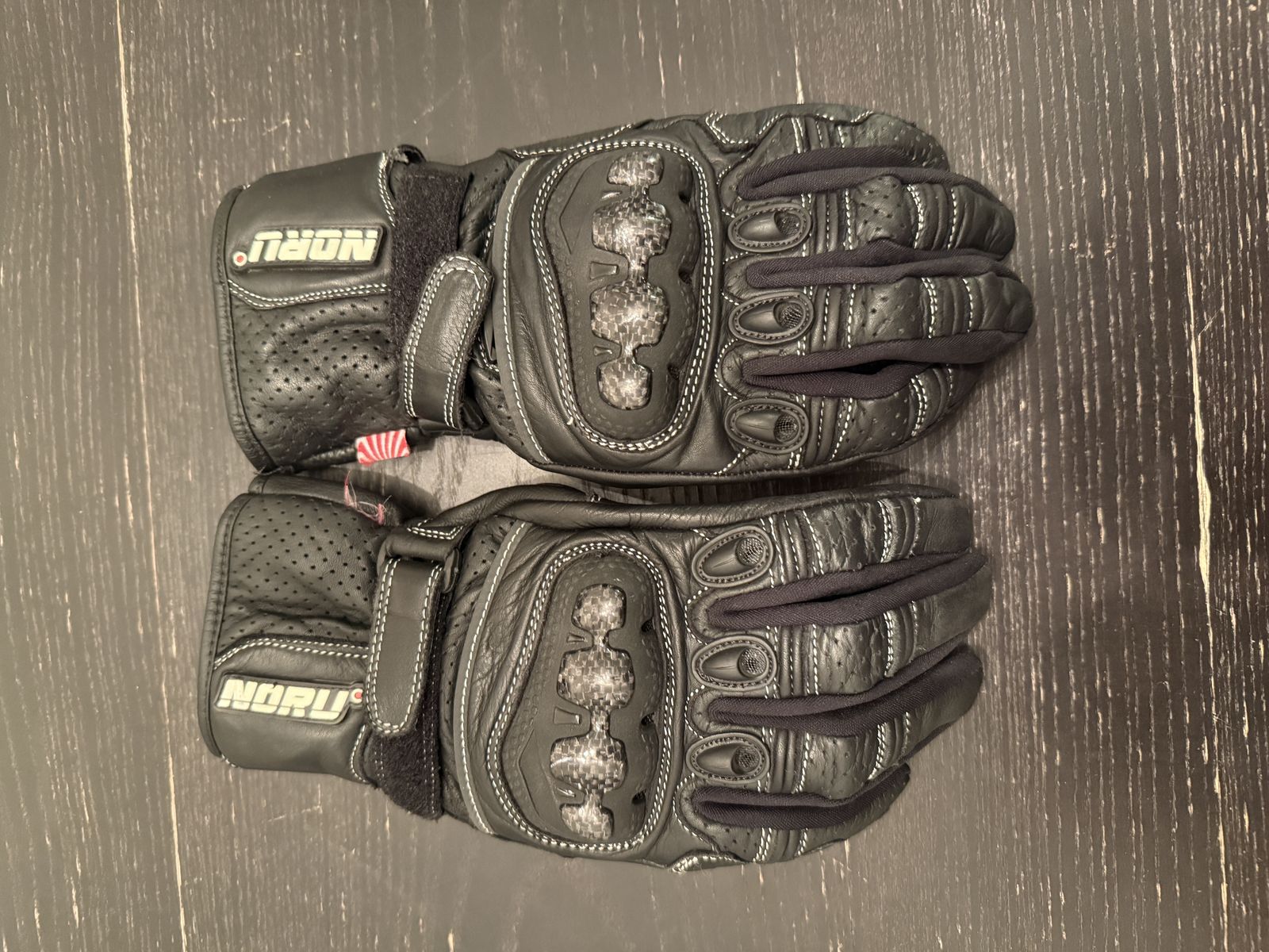 M’s Noru Sokudo moto gloves