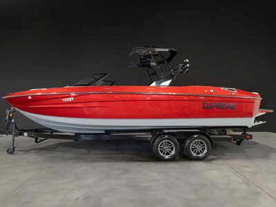 2025 Supreme S240 - Fire Red Flake / Stone Grey - Wake Boat