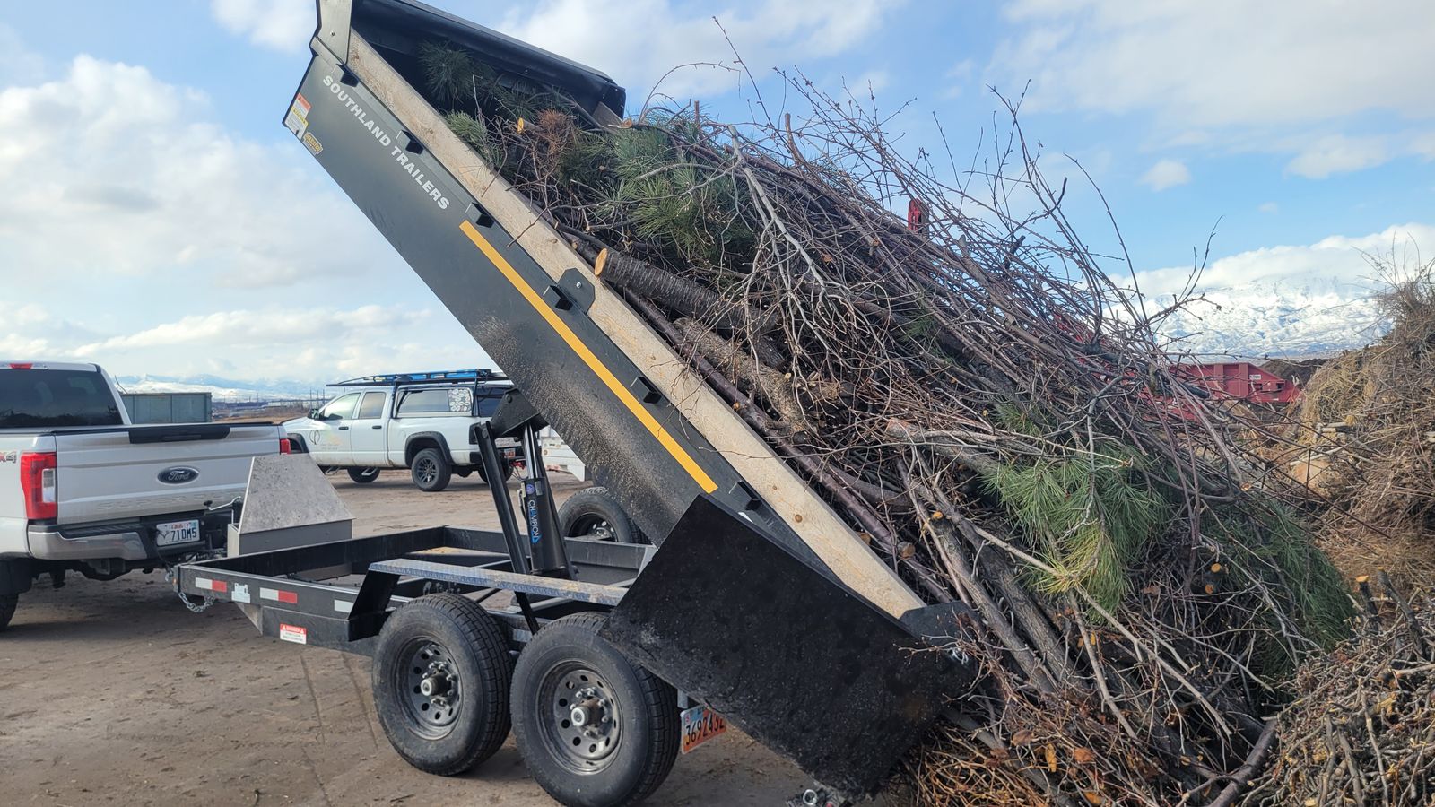 7'x14' Dump Trailer for Rent