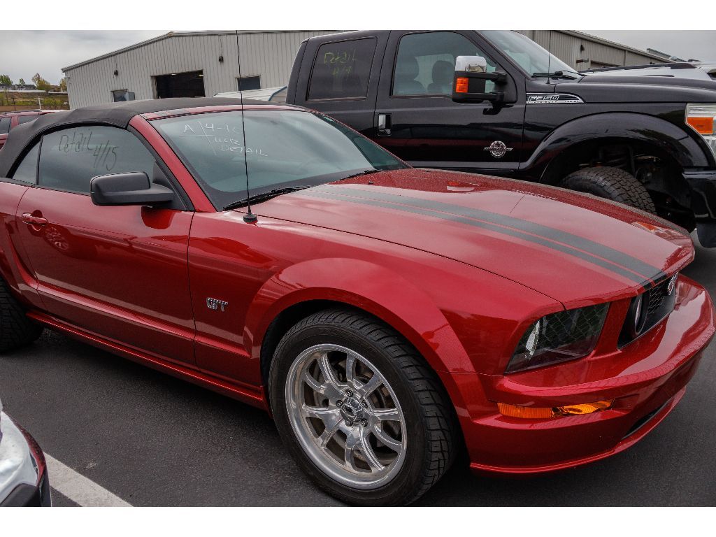2005 FORD MUSTANG GT