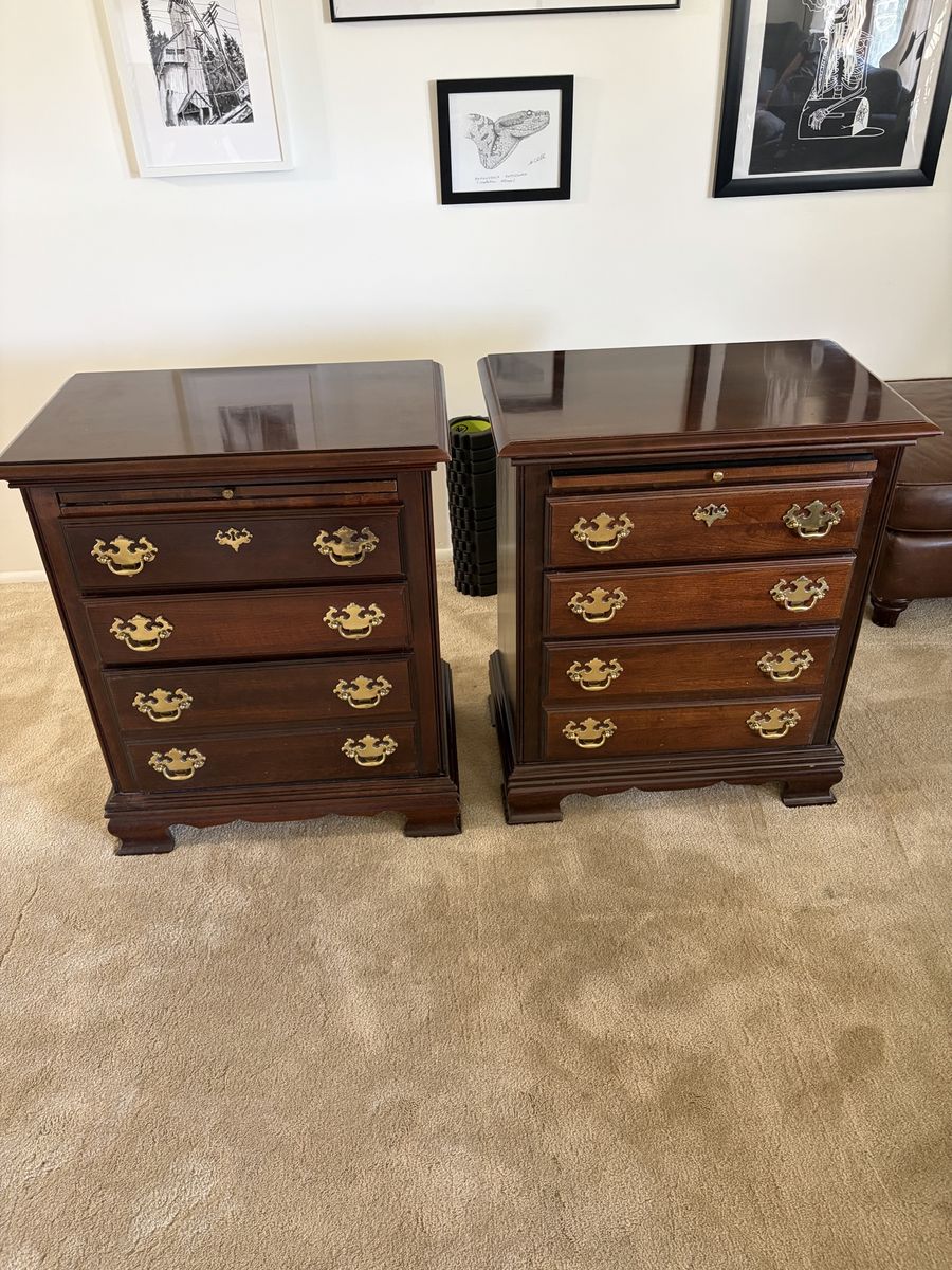 Vintage Kincaid night stands