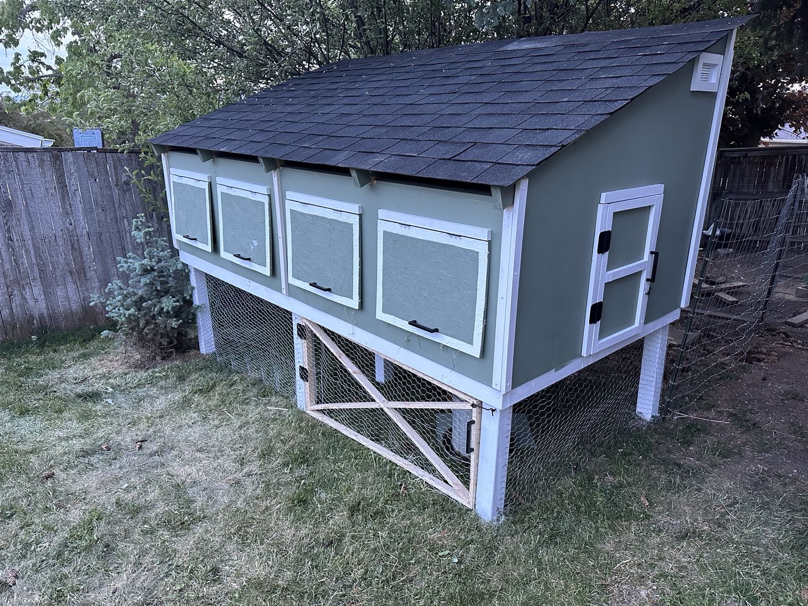 Chicken coop for sale (huge!)