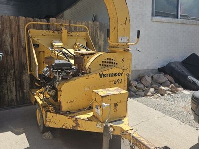 Vermeer BC625 wood chipper