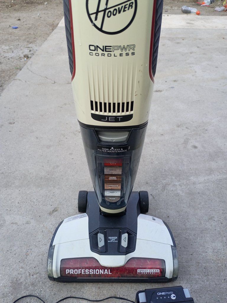 Hoover ONEPWR FloorMate Jet Cordless Hard Floor Cleaner Vacuum & Washer with Battery