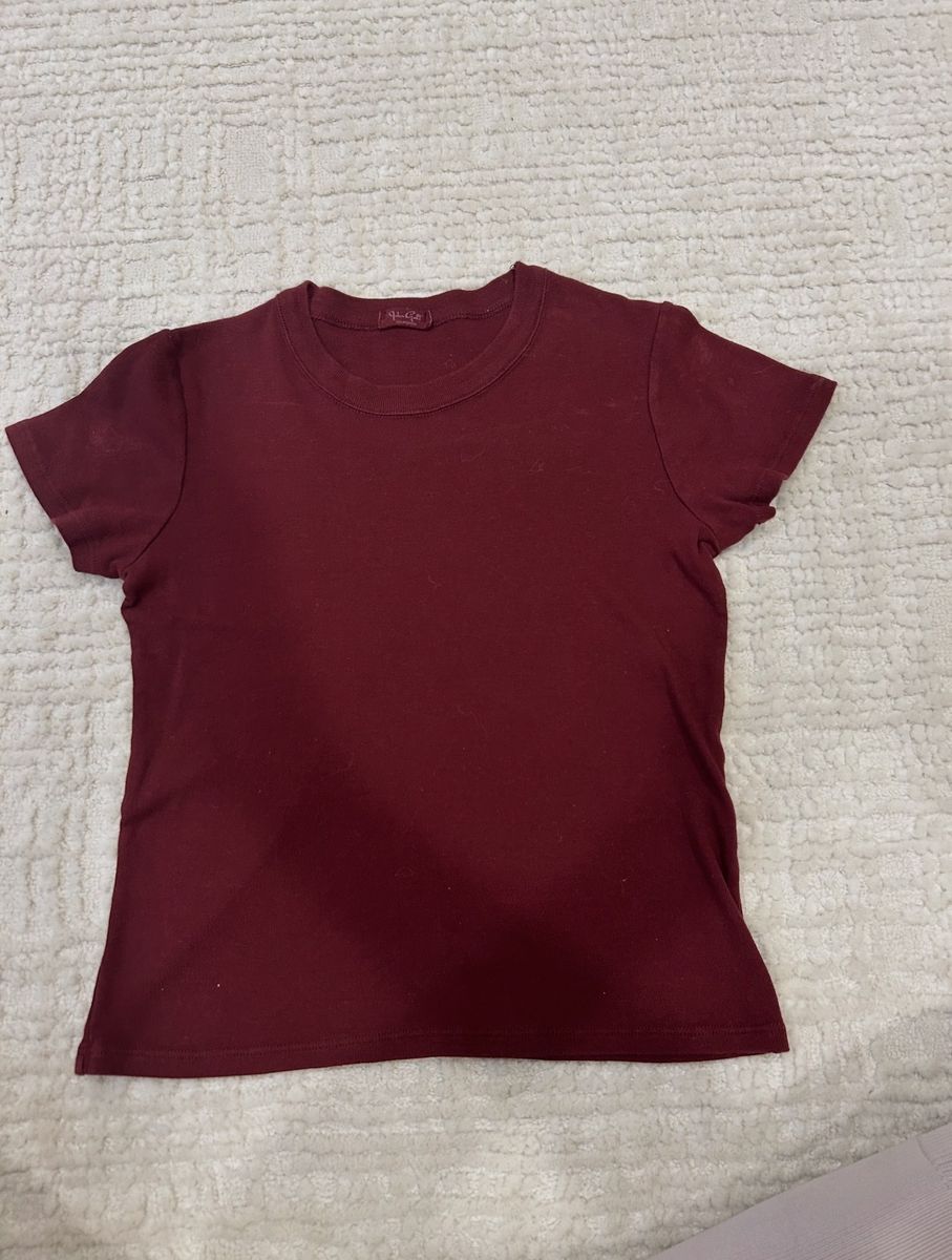 Brandy Melville Red Short Sleeve T-Shirt - Super Cute & Gently Worn