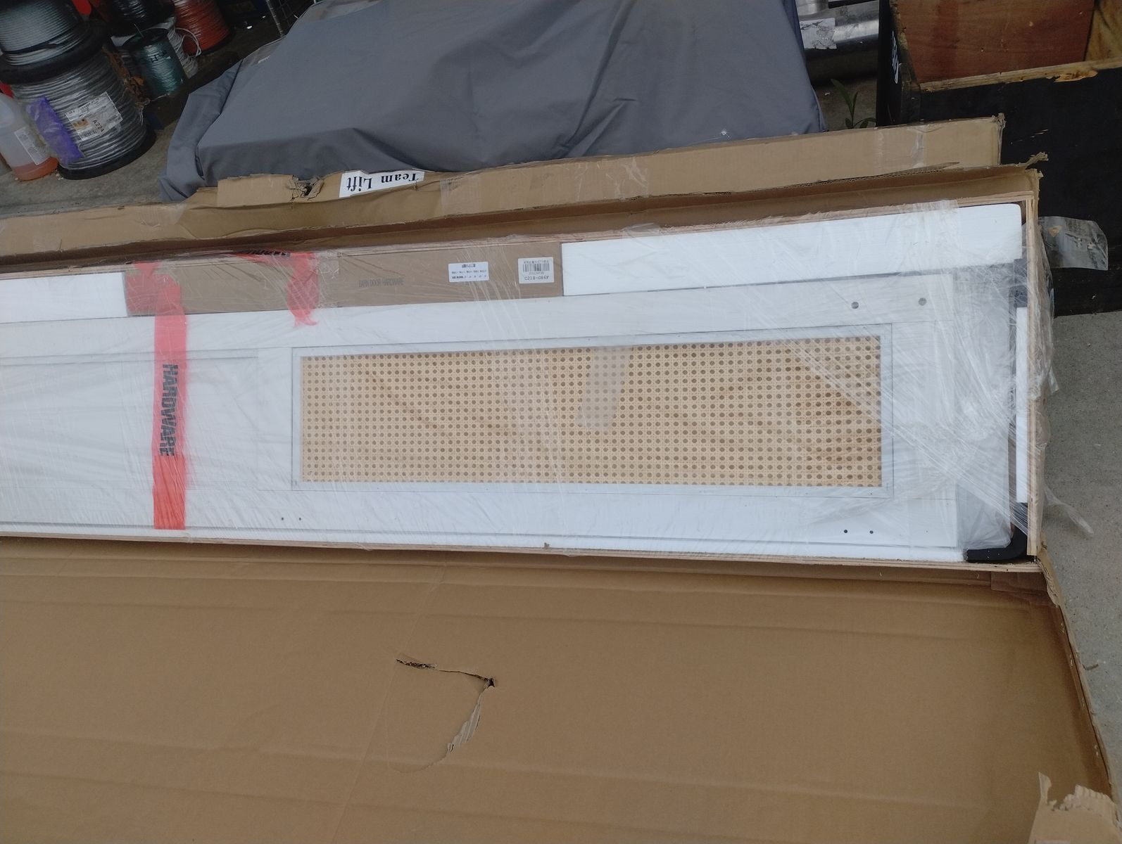 30X84 RATAN BIFOLD DOORS NIB CALL