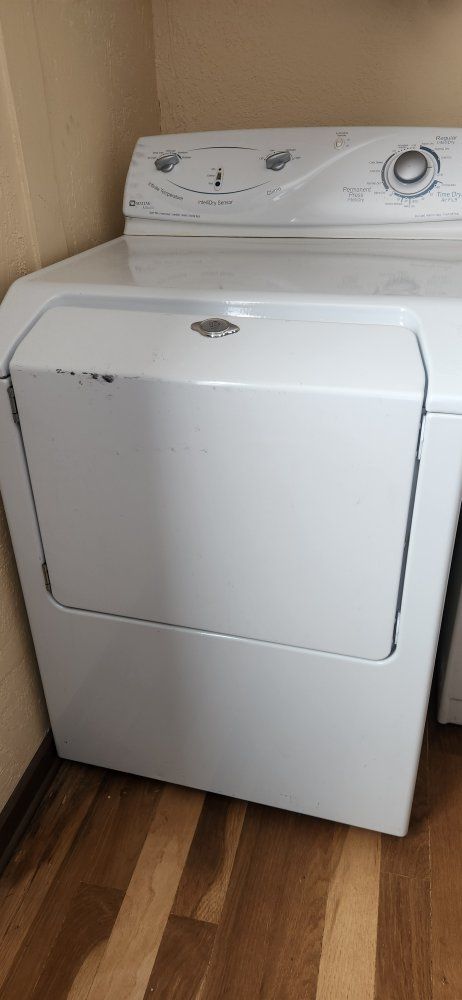 Main image 3