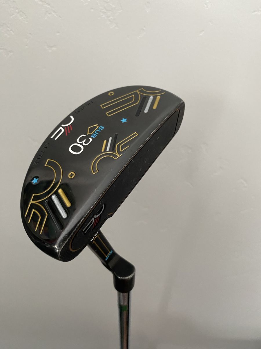 Never Compromise Sub 30 Type 30 Putter - 350g, Black with Gold Accents