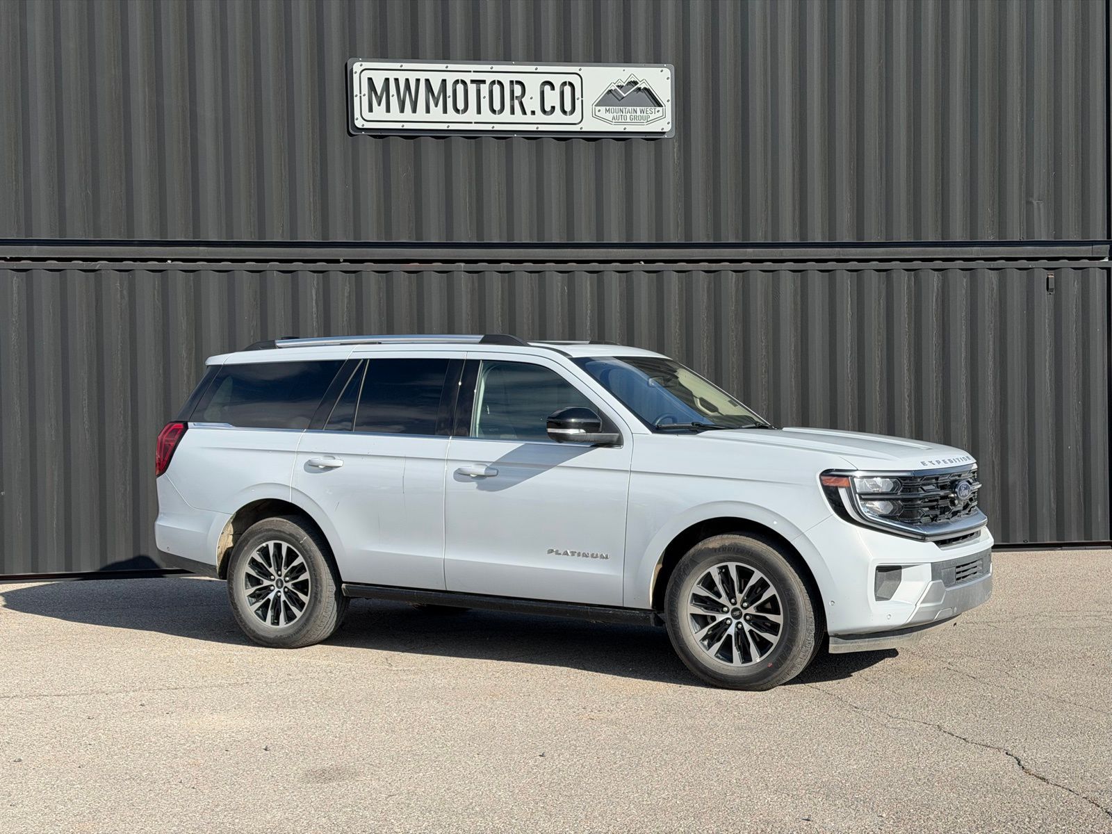 2025 Ford Expedition Platinum