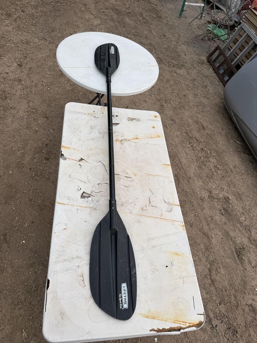 Lifetime Eco Sport Elite Black 2-Piece Kayak Paddle