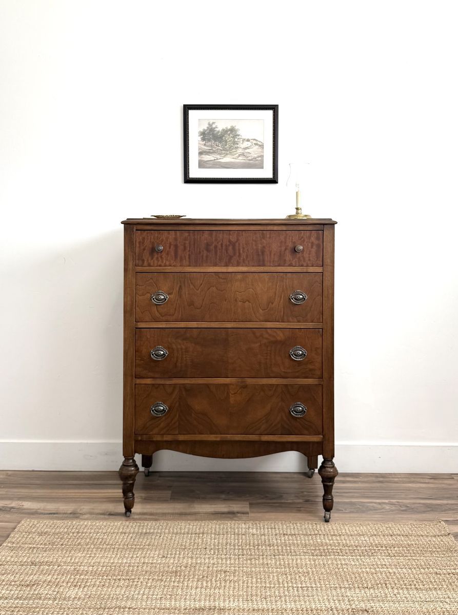 Beautiful Vintage Dresser