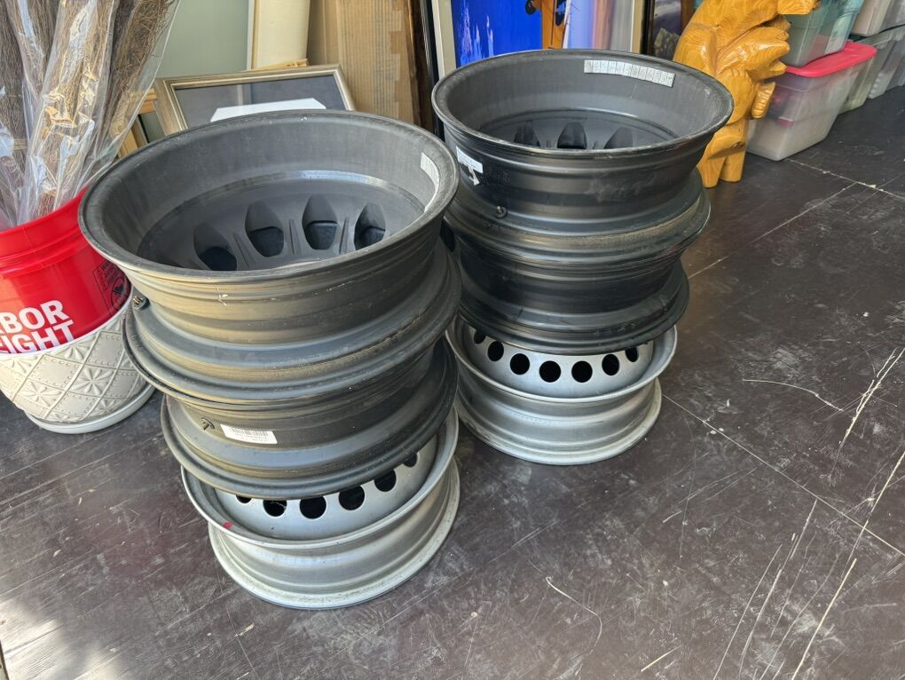16 Inch dually Rims