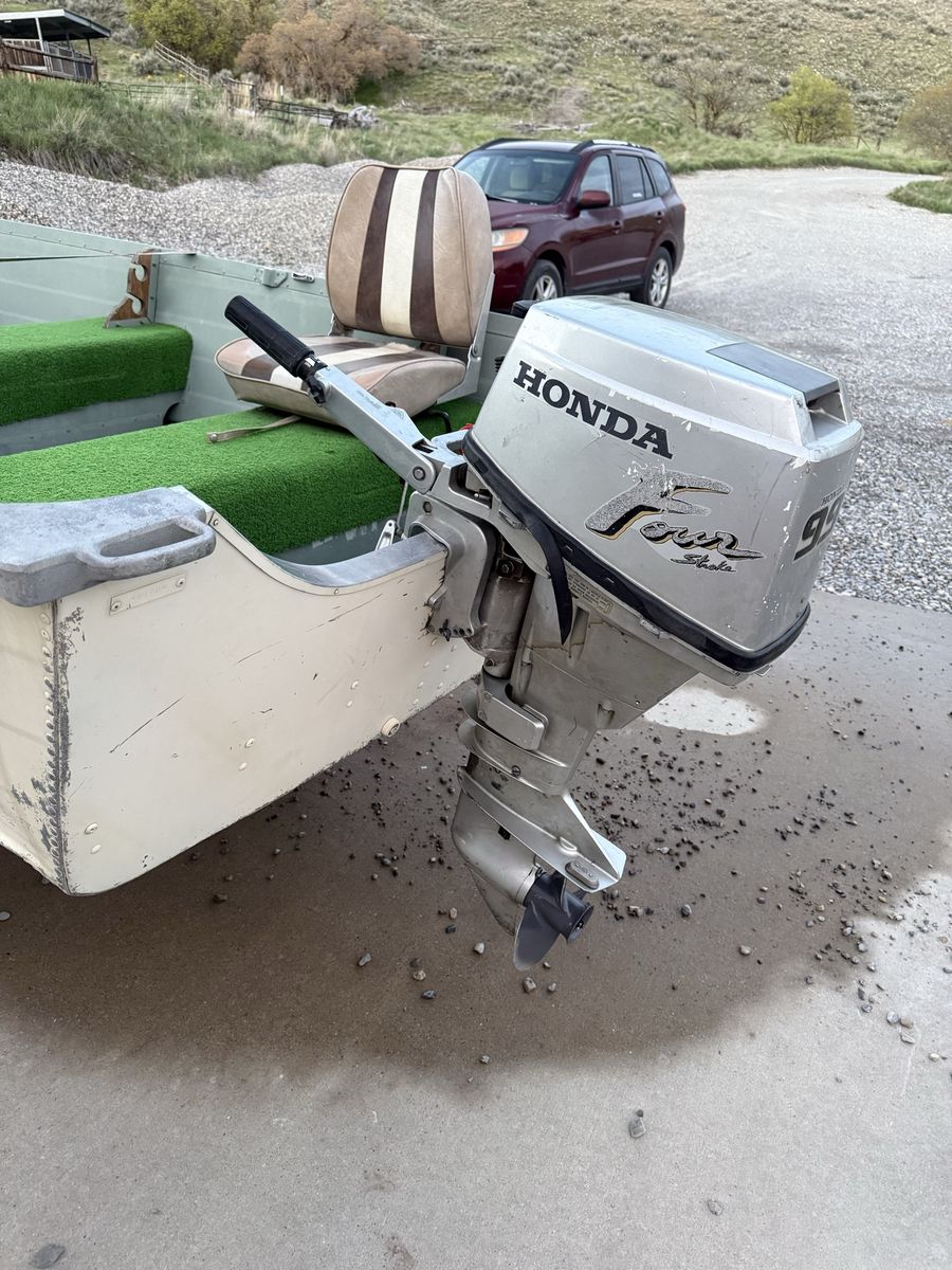 14 Foot Fishing Boat