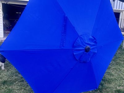 Outdoor Umbrella New 8' D 7' Tall Blue