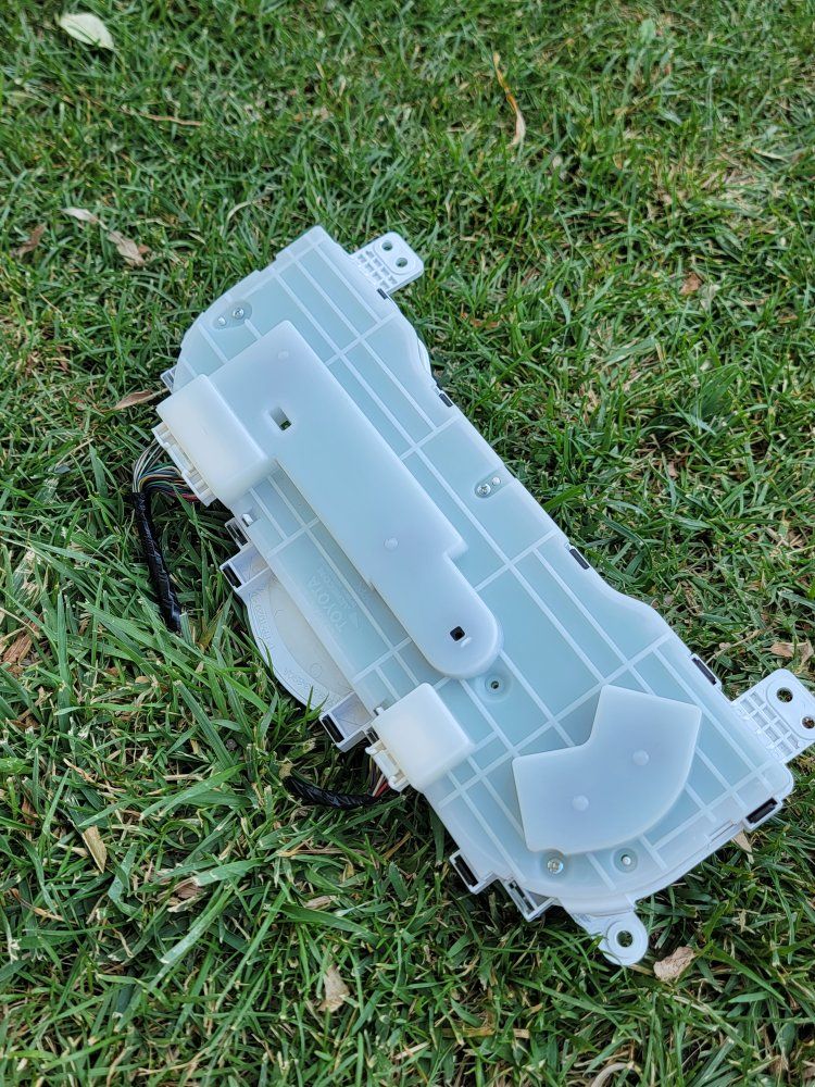 Main image 4