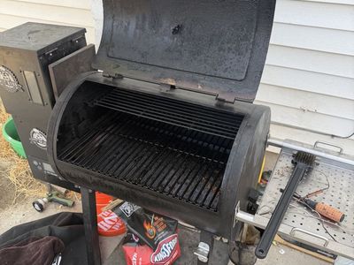 Pit Boss Black Outdoor Grill / Smoker with Side Shelf and Wheels