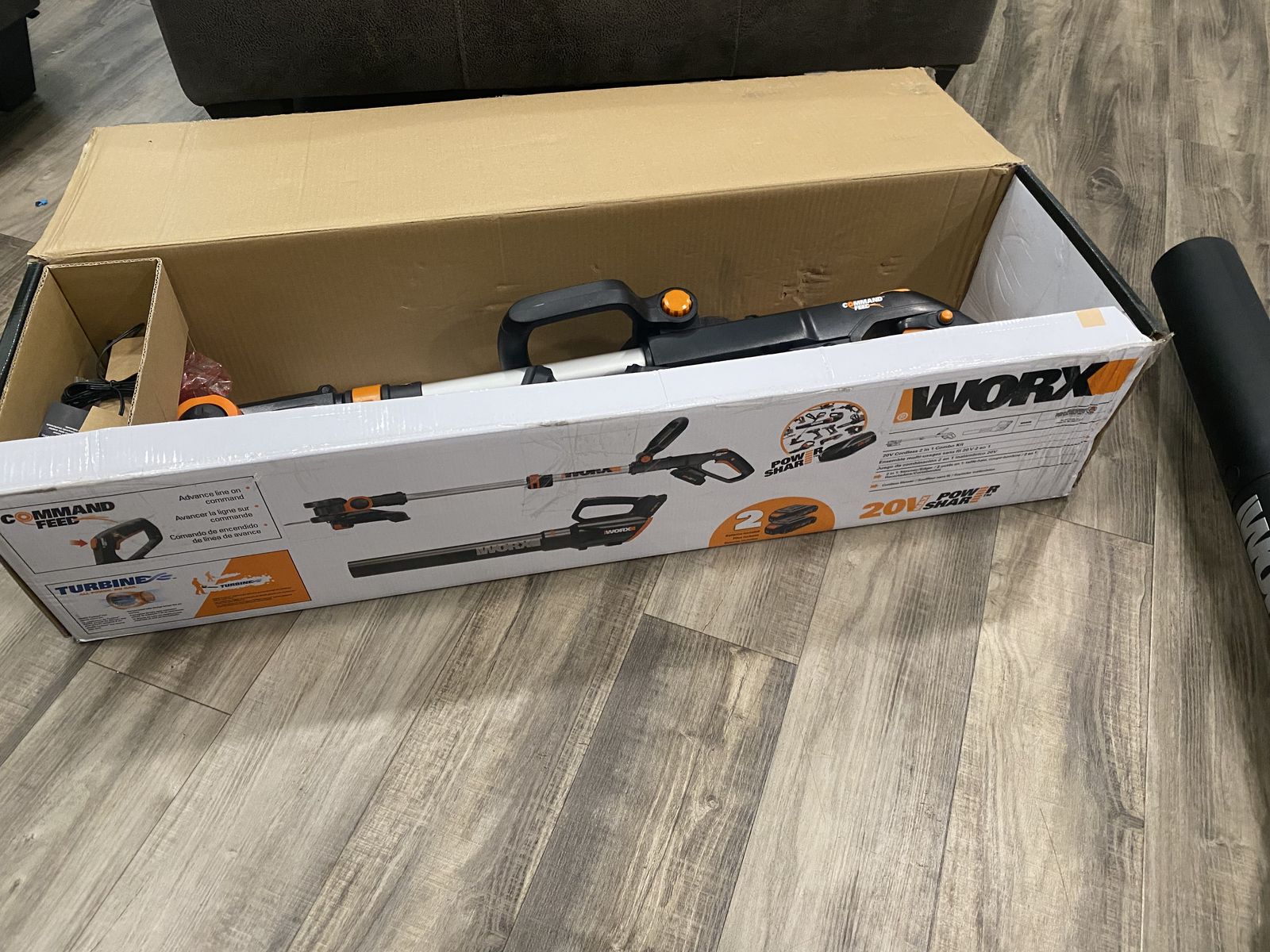 20V Worx Blower And Weed Eater