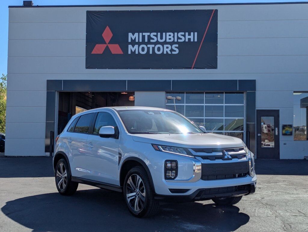 2025 Mitsubishi Outlander Sport ES