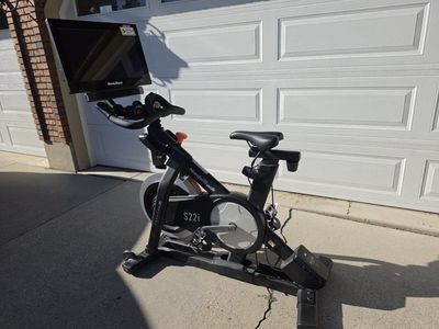 Like New - NordicTrack Commercial S22i Studio Cycle Exercise Bike with 22" HD Touchscreen & Dumbbells