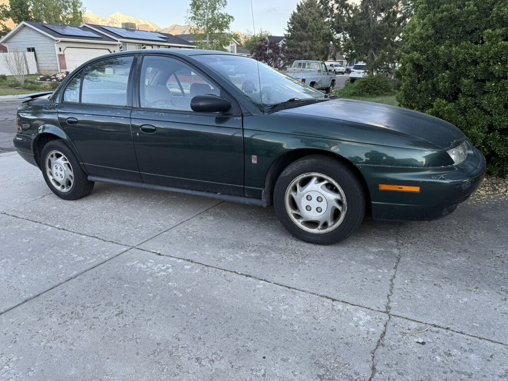 1997 SATURN S SL2